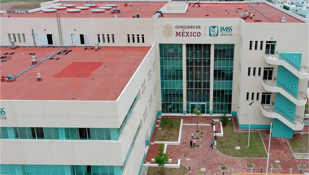 Acelerar obra pública - carreteras, agua, trenes, puertos y aeropuertos, inversión mixta, escuelas y hospitales